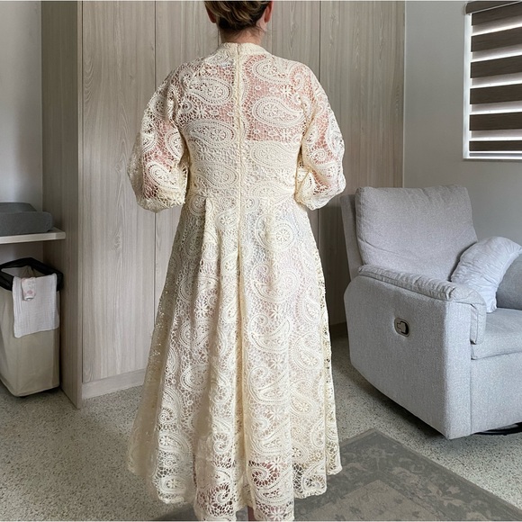 Dress - Picture 3 of 4